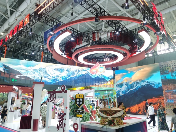 展臺設(shè)計小技巧大揭秘