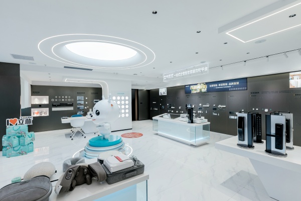 智能家居展廳設(shè)計5大沉浸式互動讓客戶排隊體驗！